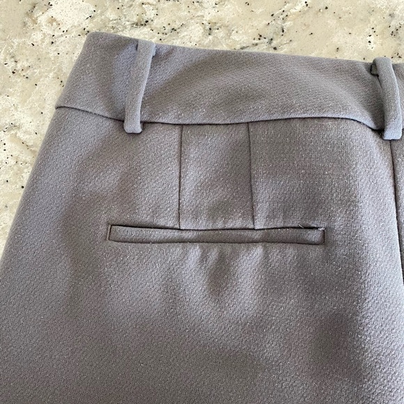 EUC Ann Taylor Factory grey flat front trousers, size 6 - Picture 3 of 4